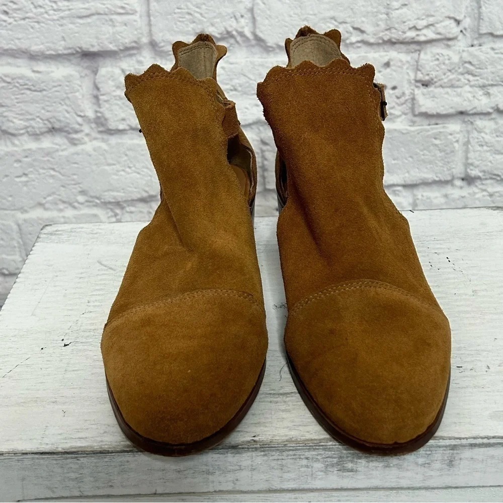 Klub Nico Suede Leather Beau Scalloped Booties
